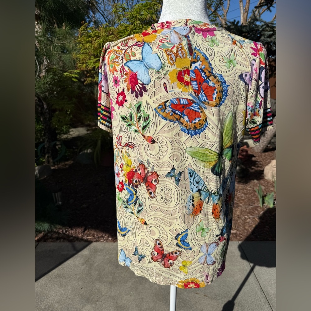 Johnny Was Cream Butterfly Print Short Sleeve Tee